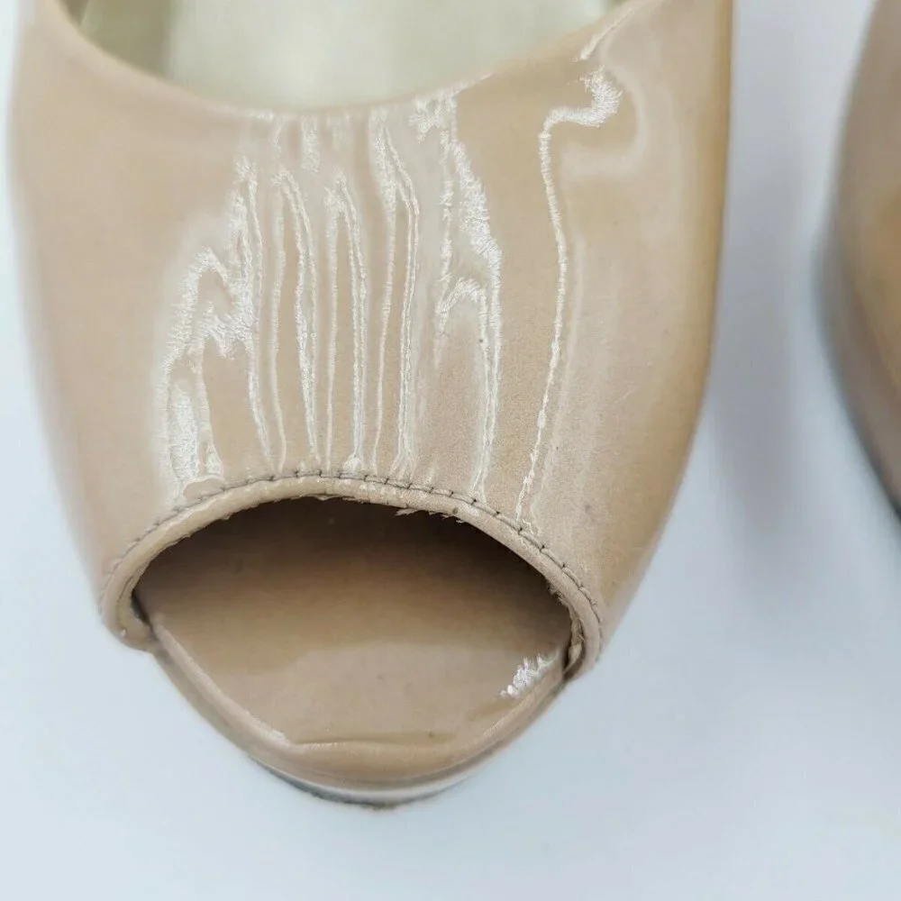 Stuart Weitzman Neutral Patent Leather Platform Peep Toe Pumps Size 8.5M